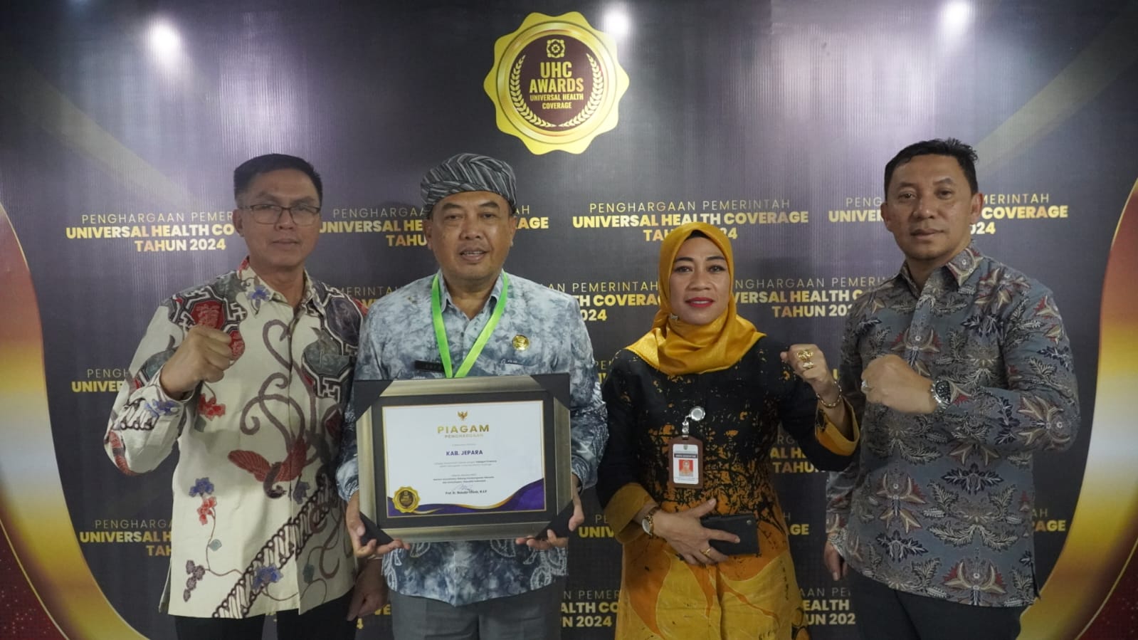 Jepara Sukses Capai 98% JKN! Raih UHC Award 2024